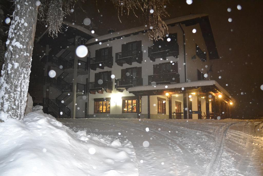 Park Hotel Gran Bosco Sauze D'Oulx Exterior photo